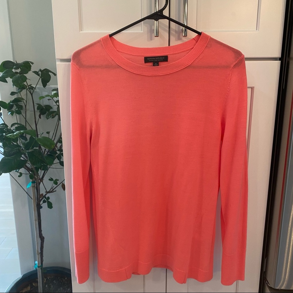 Banana Republic Sweater NWOT 🦄